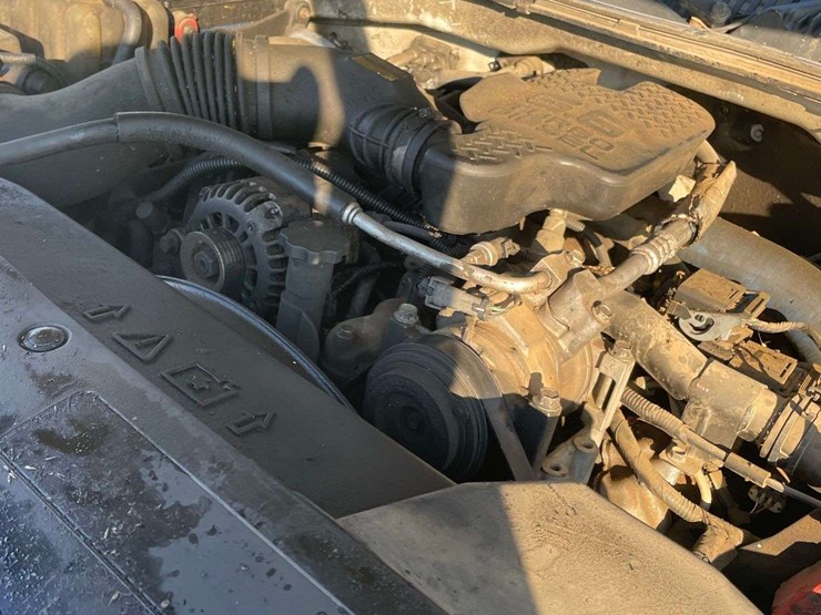 2003-chevrolet-2500-image-32