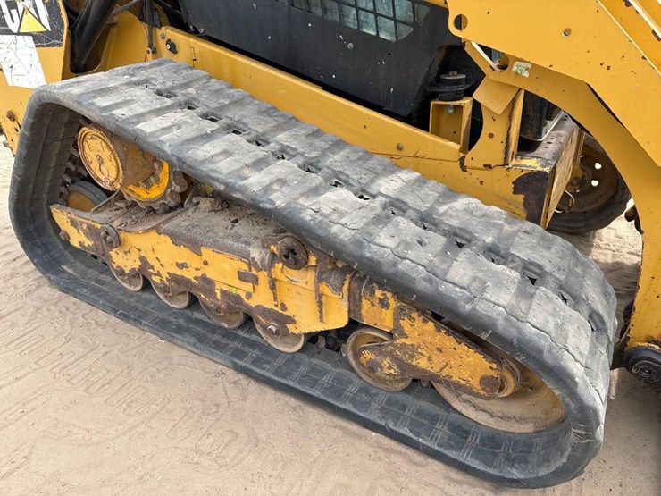 2016-caterpillar-289d-image-13