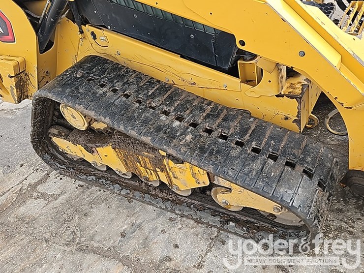2022-caterpillar-289d3-image-12