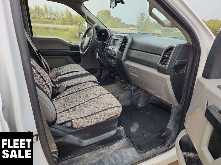 2019-ford-f350-image-24