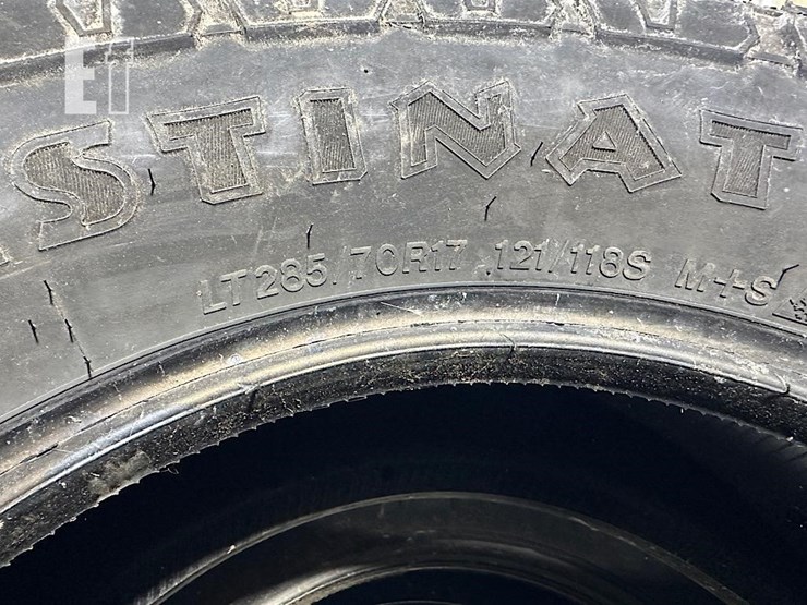 firestone-destination-xx/t-lt285/70r17-image-3