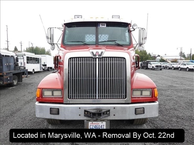 2003-western-star-4900-image-34