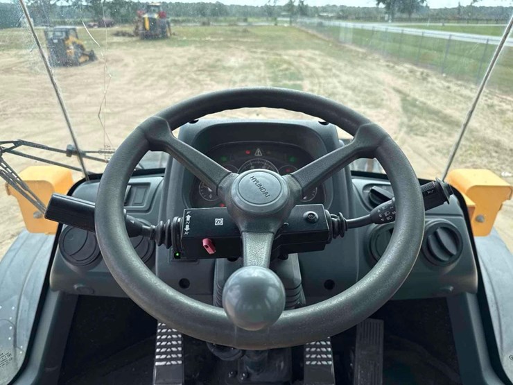 hyundai-hl760-9a-image-24