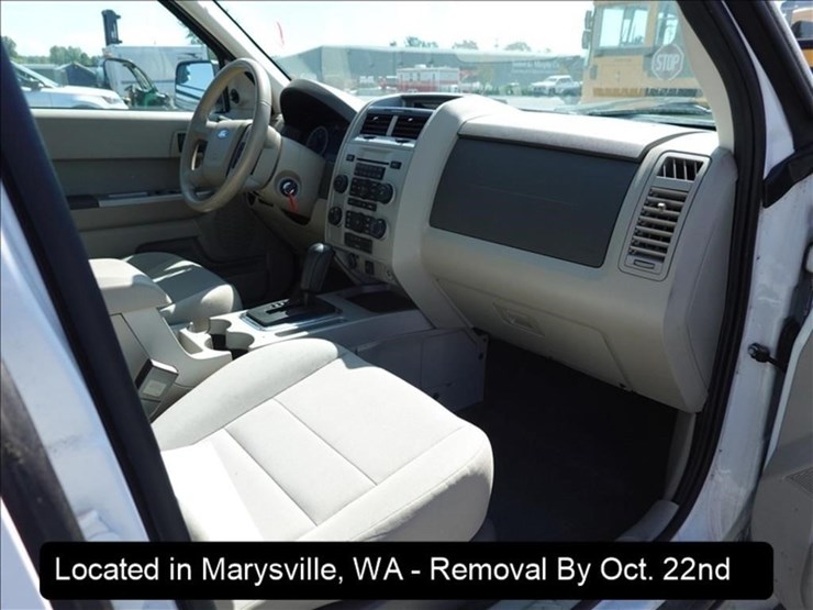2012-ford-escape-image-2