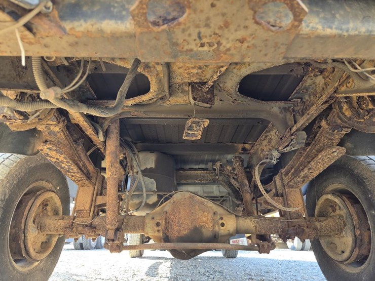 2000-dodge-2500-image-24
