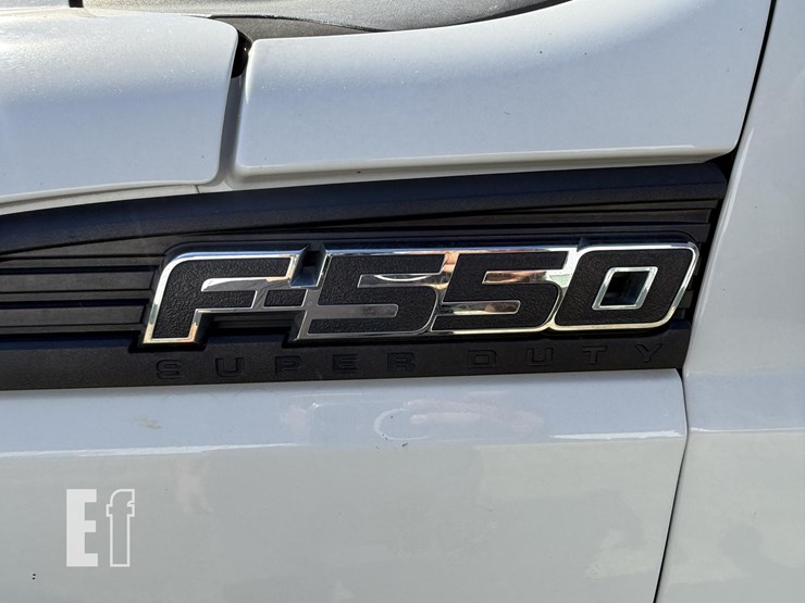 2013-ford-f550-sd-image-9