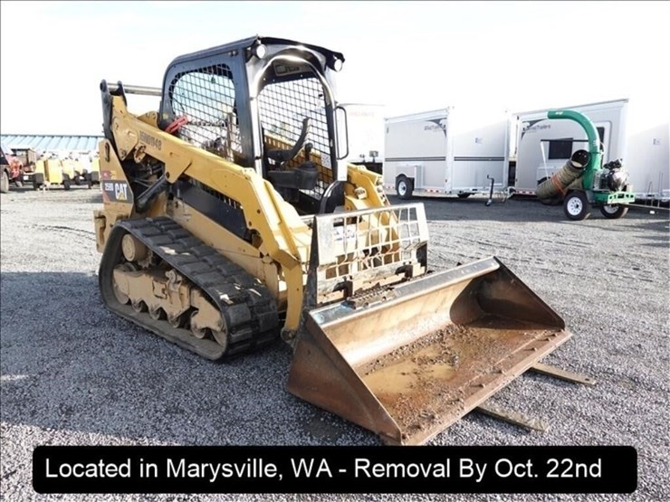 2017-caterpillar-259d-image-21
