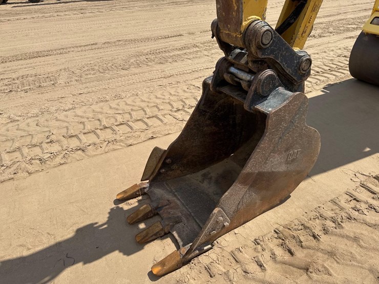 2014-caterpillar-308e2-cr-image-28
