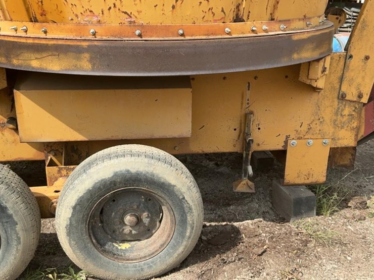 #121-•-farmhand-900-tubgrinder-image-43