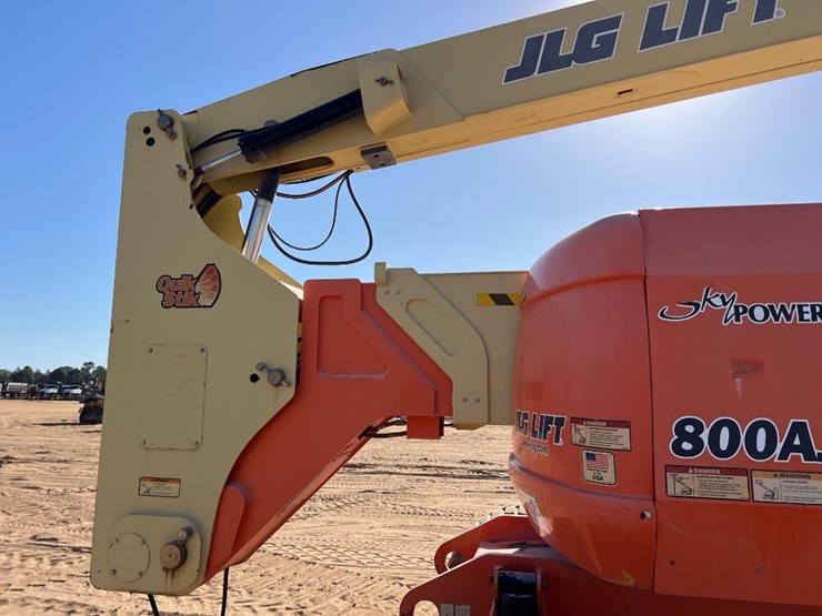 2005-jlg-800aj-image-19