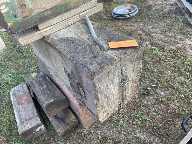 #5093-•-pile-of-wood-blocking-image-7