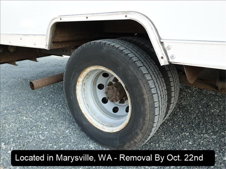 2003-ford-e350-image-19
