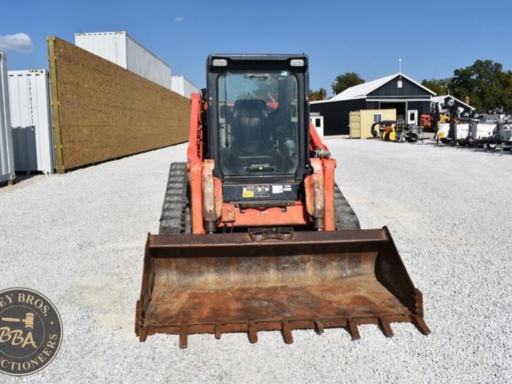 2021-kubota-svl97-2-image-7