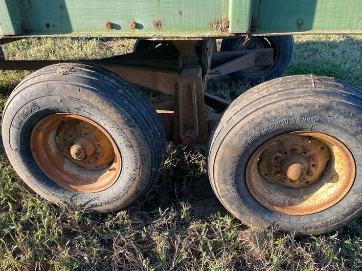 john-deere-714a-image-19