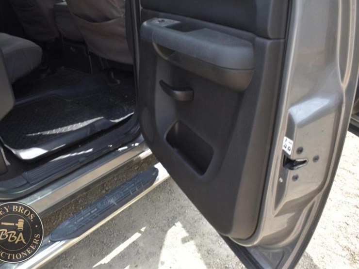 2007-gmc-sierra-2500-image-63