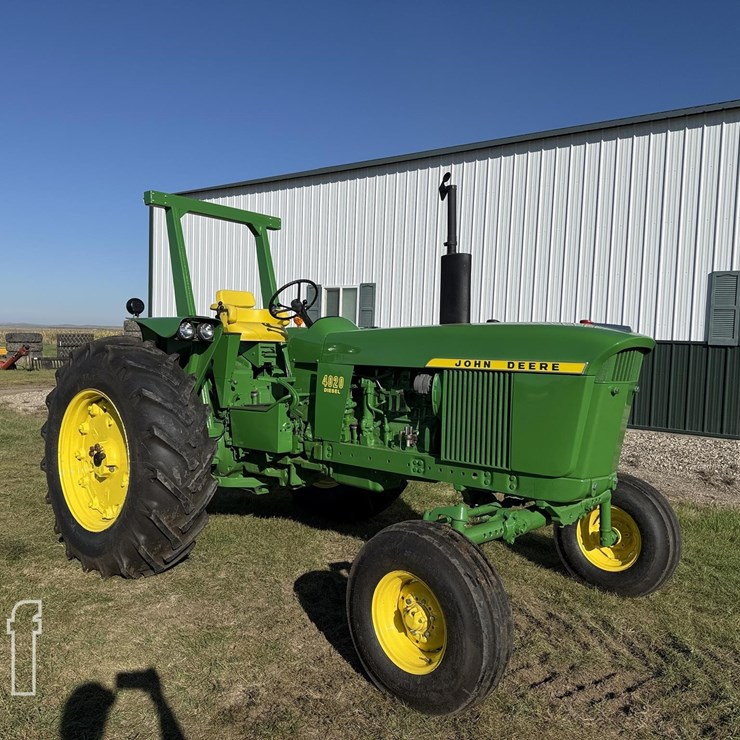 JOHN DEERE 4020