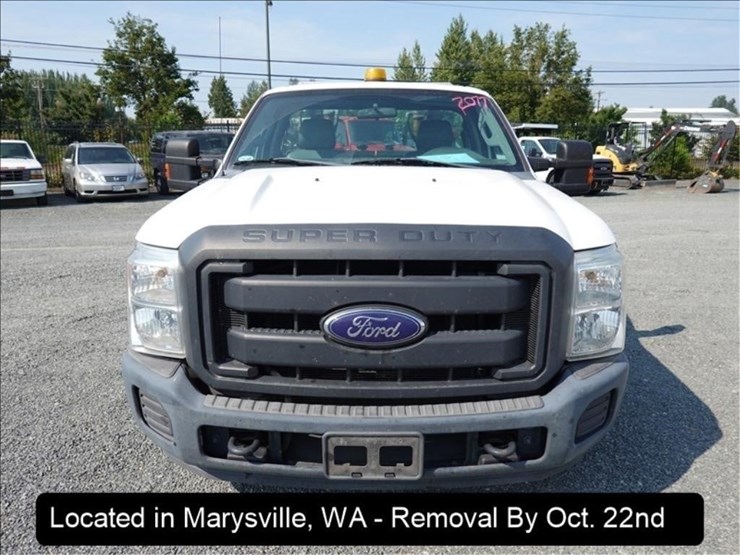 2015-ford-f250-xl-image-12