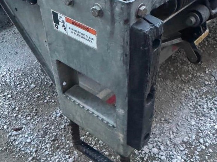 2019-international-durastar-4300-image-14