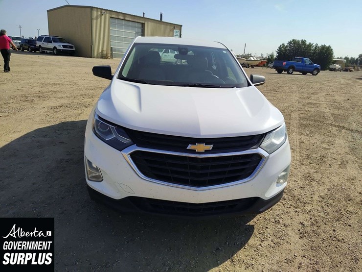 2020-chevrolet-equinox-image-23