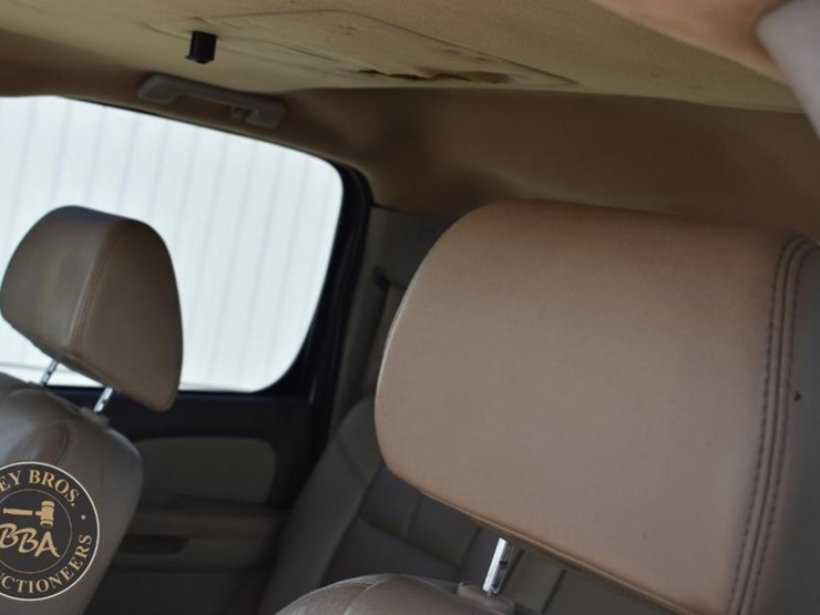 2009-chevrolet-silverado-1500-ltz-image-9