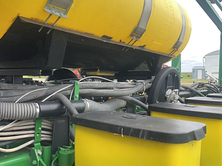 john-deere-16-image-63