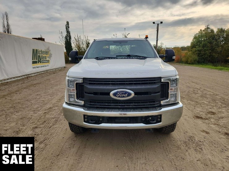 2019-ford-f350-image-9