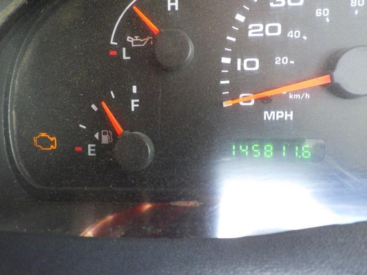 2002-ford-f350-image-15