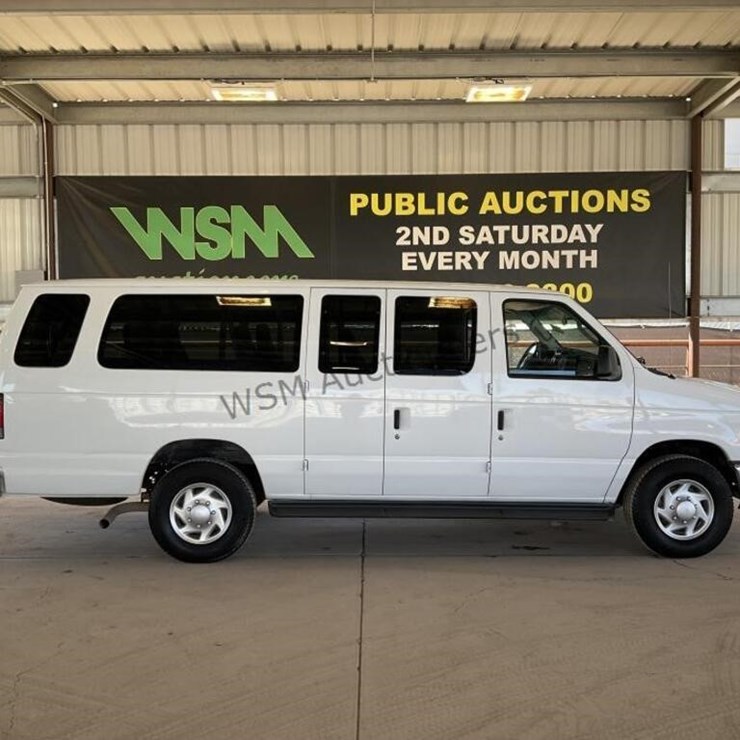 2009 FORD E350