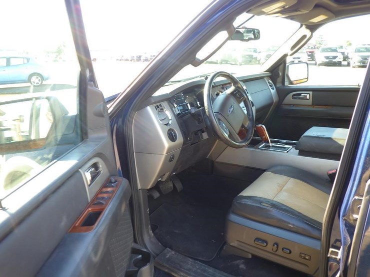 2007-ford-expedition-image-5
