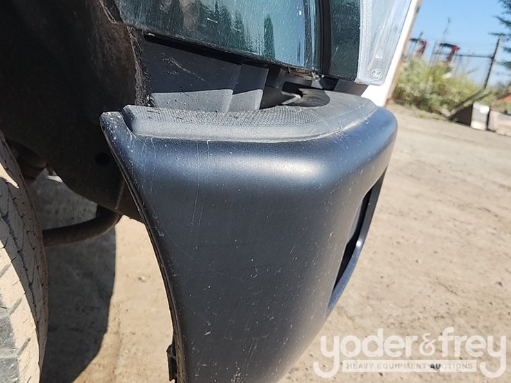 2016-ford-f350-xl-image-9