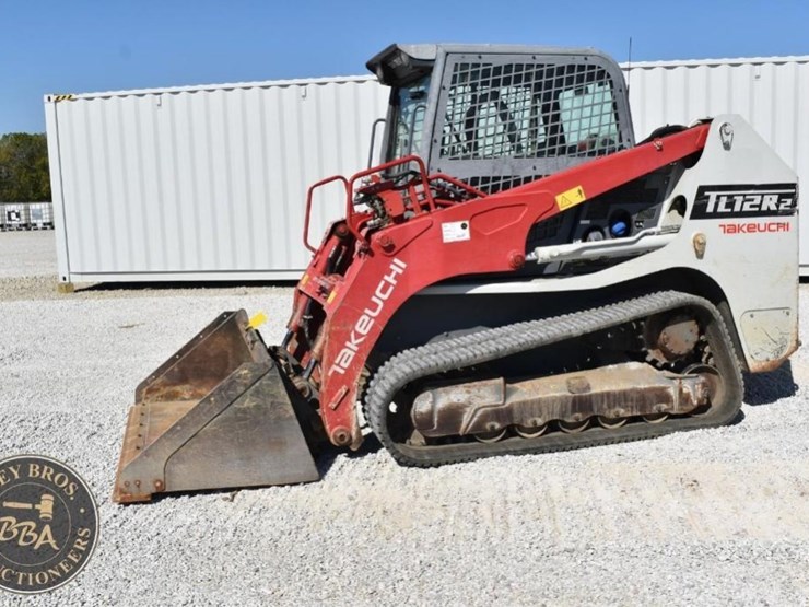 2020-takeuchi-tl12r2-image-12