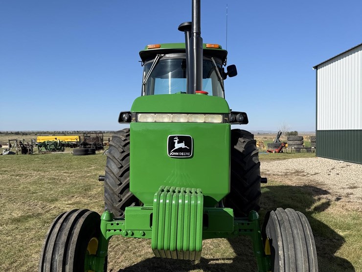 john-deere-4650-image-4