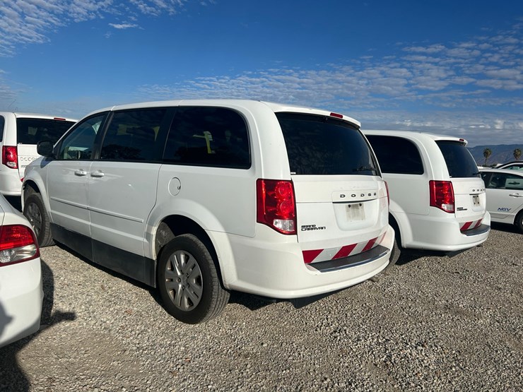 dodge-caravan-image-3