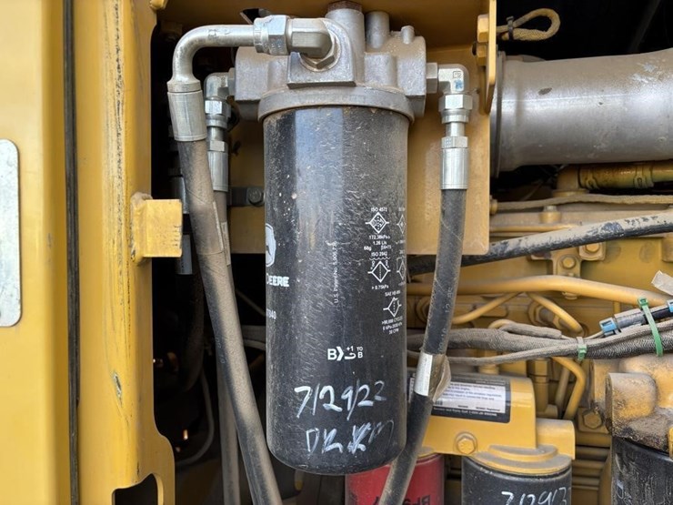 2011-deere-872gp-image-73