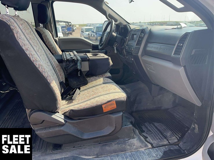 2018-ford-f350-image-13