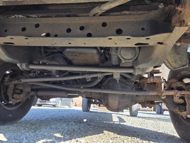 2000-dodge-2500-image-28