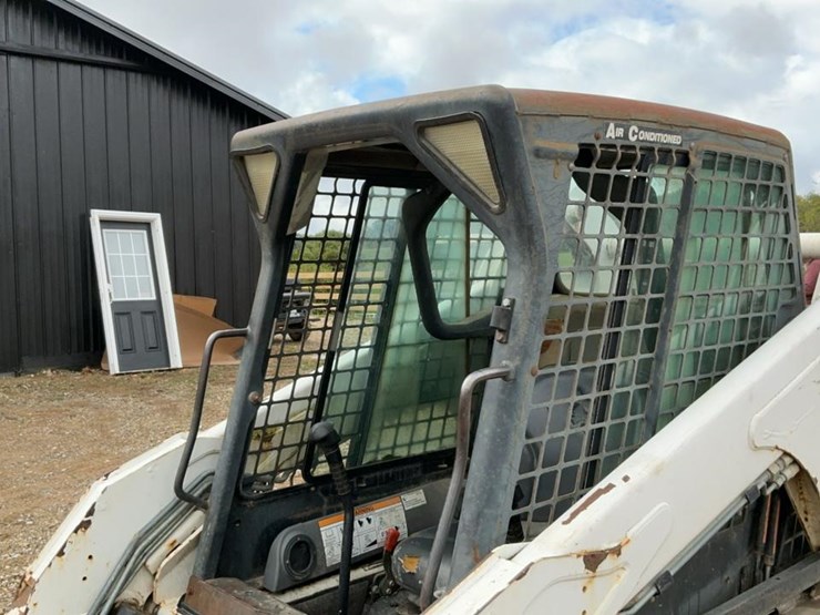 2008-bobcat-t190-image-26