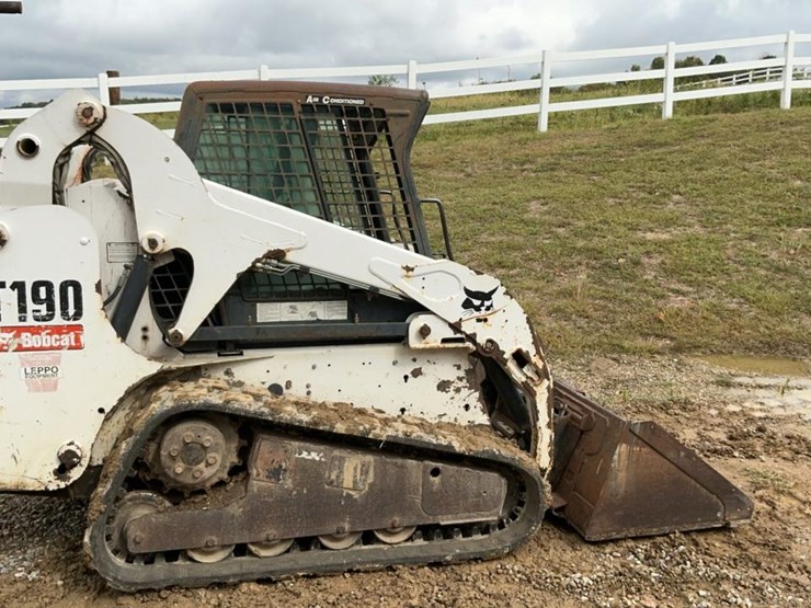 2008-bobcat-t190-image-7