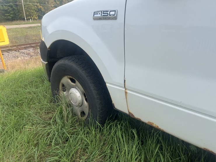 2007-ford-f150-xl-image-14