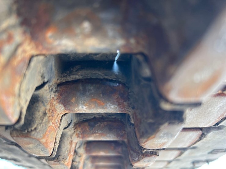caterpillar-303-image-13