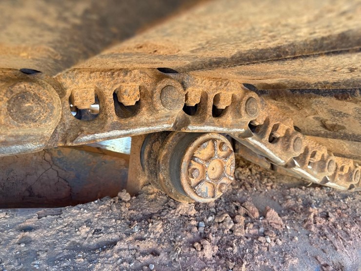 volvo-ec240cl-image-15