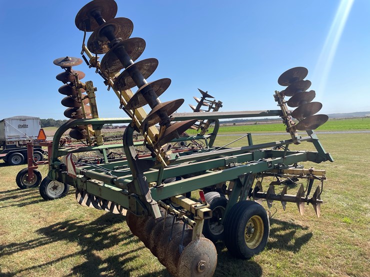 #1671-•-john-deere-23'-disc-image-3