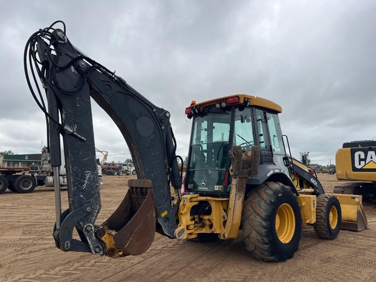 2017-deere-410l-image-4