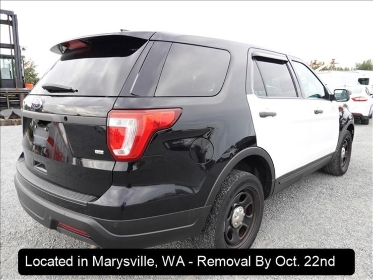 2018-ford-explorer-image-11