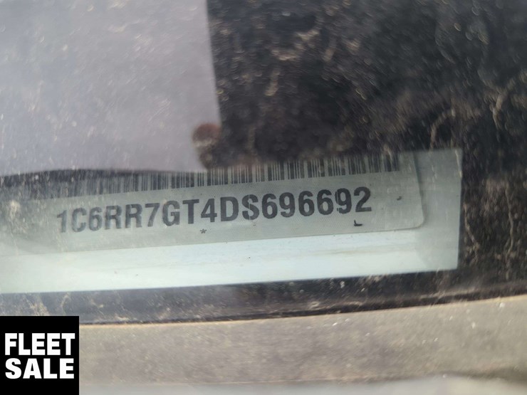 2013-ram-1500-slt-image-5