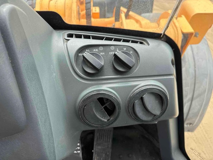 hyundai-hl760-9a-image-27