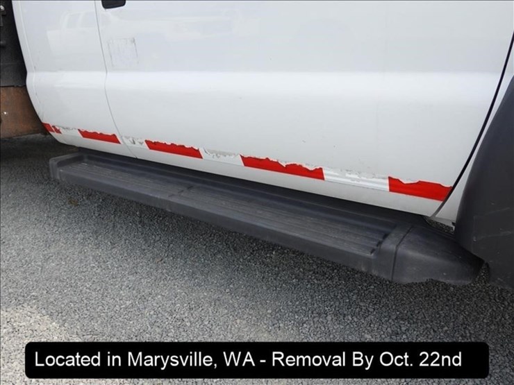 2014-ford-f550-image-31