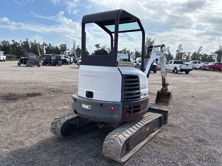 2016-bobcat-e26-image-3