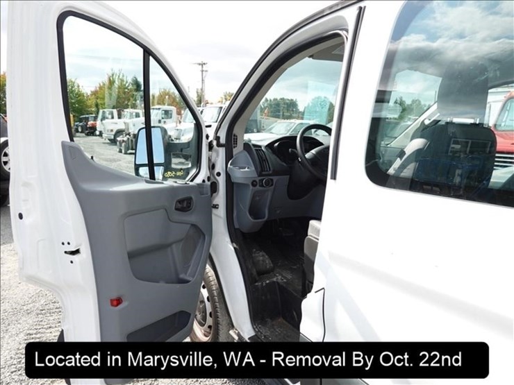 2017-ford-transit-image-3