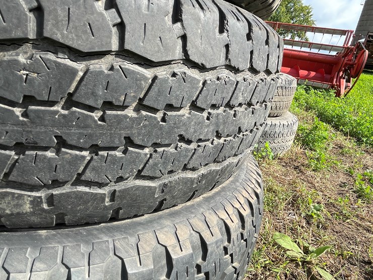 #5015-•-(6)-tires-image-13